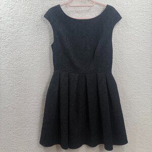 CYNTHIA STEFFE Jacquard textured SKATER cocktail DRESS / BLACK / Box PLEATS 10